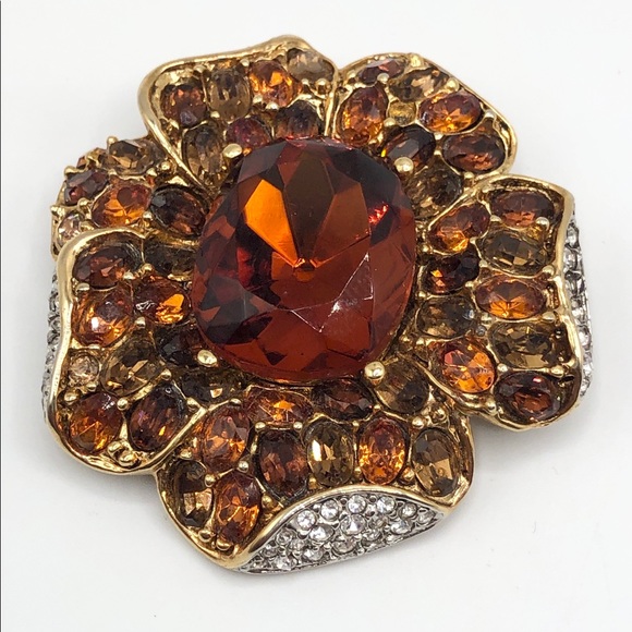 Vintage Kenneth Lane Glass Rhinestone Flower Pin - Picture 6 of 7